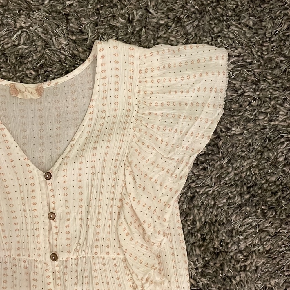 Altar’d State Ruffle Blouse - Picture 4 of 4